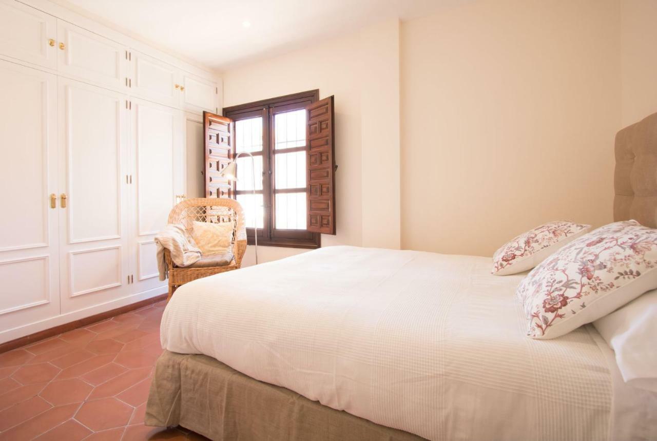 Flamencos Apartamento Con Garage 5 Pax Apartman Sevilla Kültér fotó